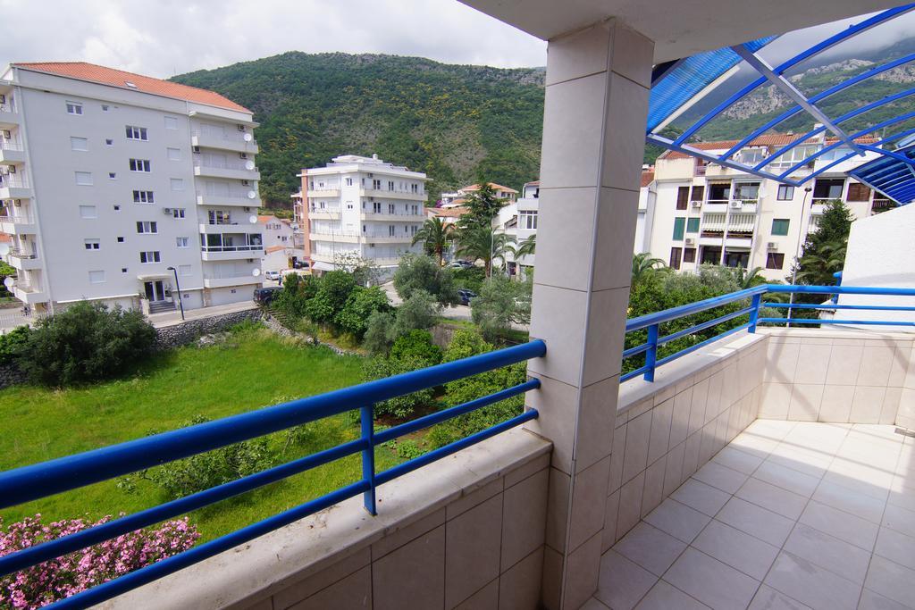 Blue Palace Guest House Budva Exterior photo